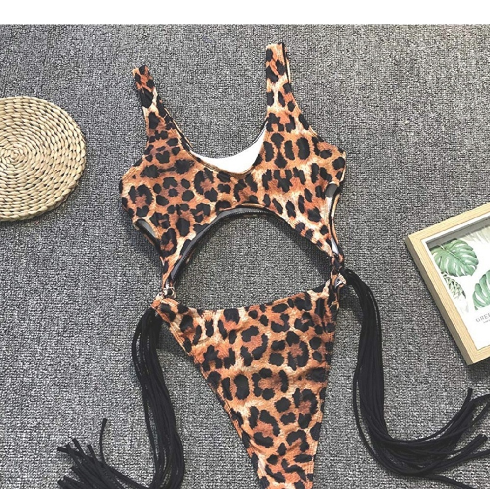 Leopard swimsuit